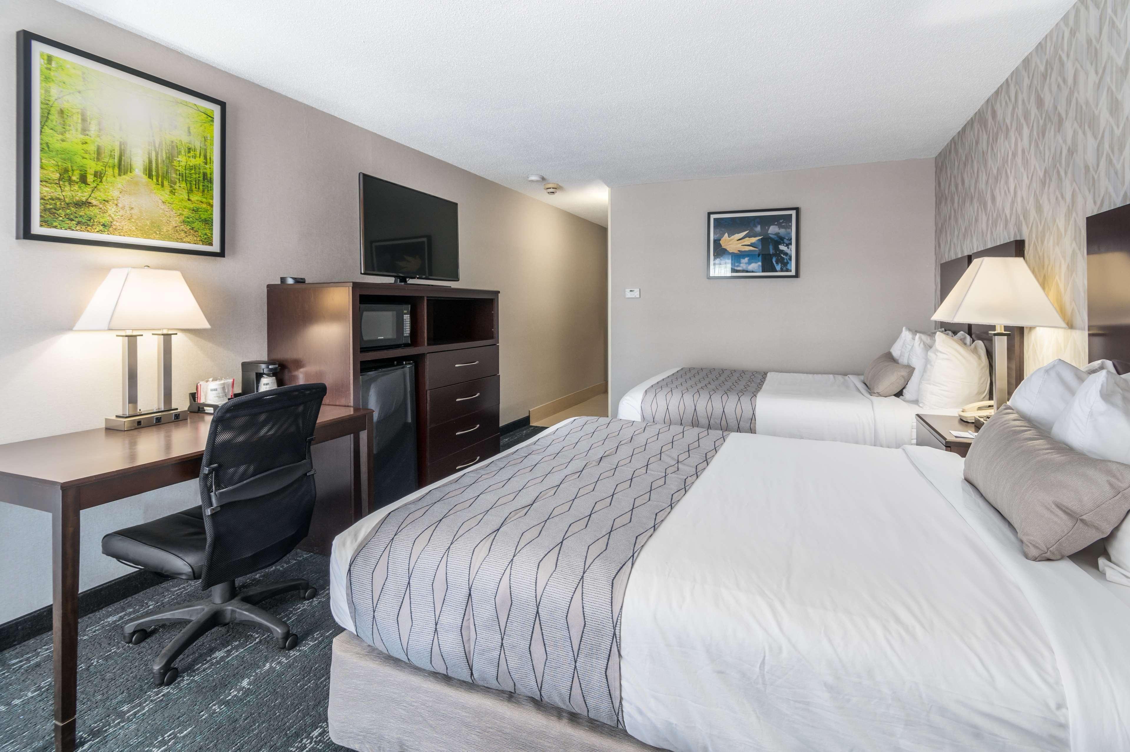 Best Western Plus Keene Hotel Exterior foto